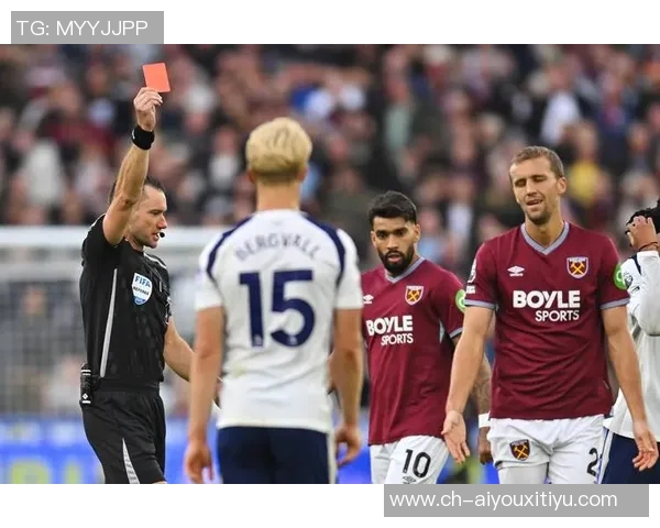 热刺官方宣布罗梅罗因两黄变红禁赛一场西蒙斯直接红牌遭禁赛三场 热刺官方宣布罗梅罗因两黄变红禁赛一场西蒙斯直接红牌遭禁赛三场