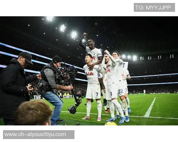 热刺戴尔点球致敬好友凯恩分享技巧与友情的故事